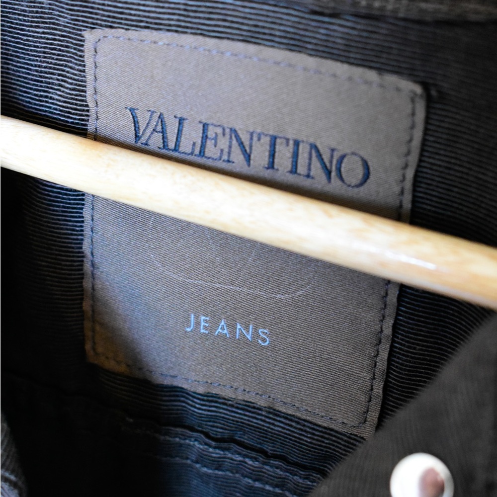 Authentic Vintage Valentino Cropped Jacket (Fits size 10-12) - Picture 15 of 16